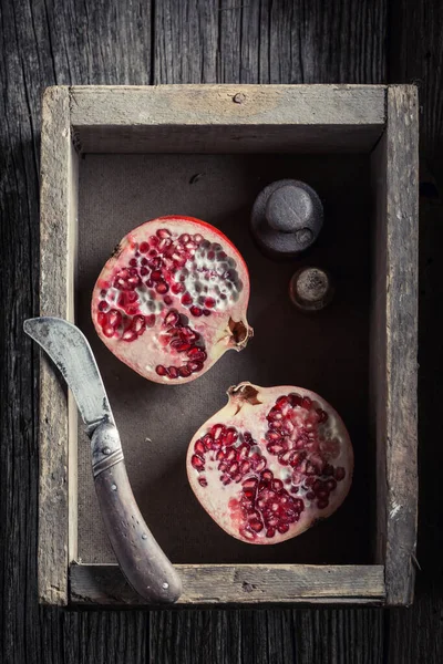 Juicy Tasty Pomegranate Rustic Wooden Box Penknife —  Fotos de Stock