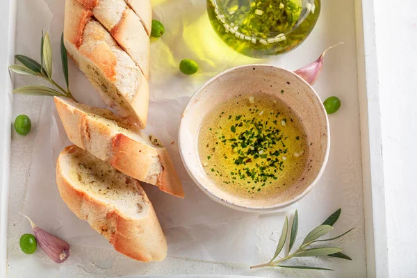 Tempero Pão Crocante Fresco Com Azeite Alho Pão Com Azeite — Fotografia de Stock