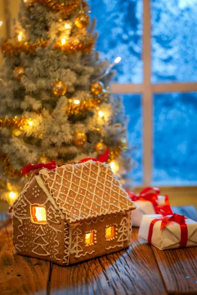 Unique Gingerbread Cottage Gifts Christmas Tree Background Christmas — Stock Photo, Image