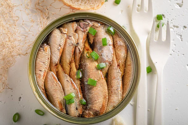 Smaklig Och Salt Rökt Skarpsill Marinerad Olja Och Salt Rökt — Stockfoto