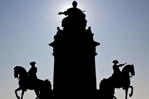 Silhouette of Maria Theresia Landmark — Stock Photo, Image