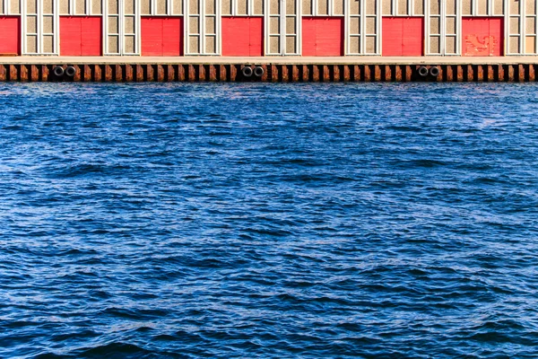 Warehouse at the docks — Stock Photo, Image