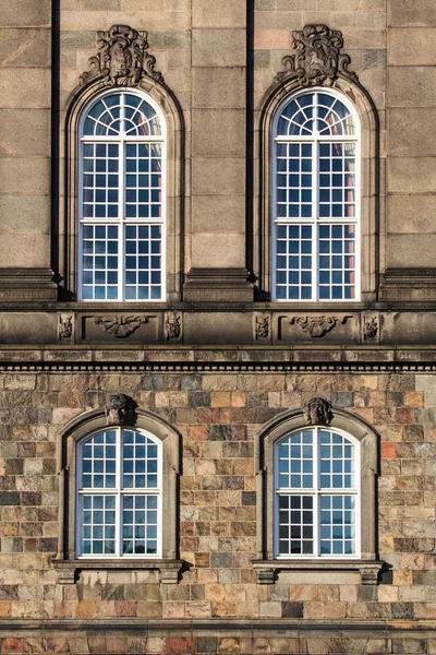 Cztery okna christiansborg — Zdjęcie stockowe