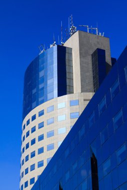Modern Binası