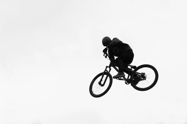 Bike stunt atlama — Stok fotoğraf