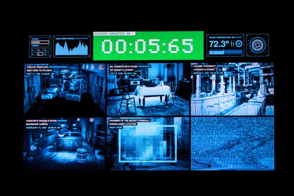 Monitor de imagens por câmeras de vigilância — Fotografia de Stock