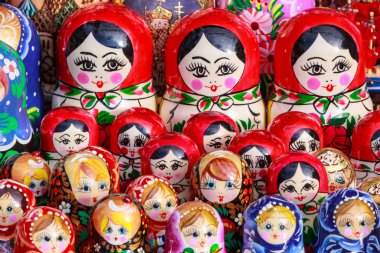 Kırmızı matryoshka