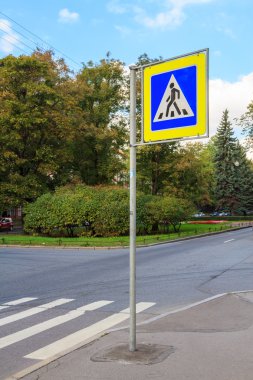 yaya yürüyüş işareti