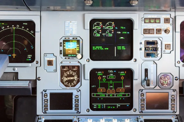 Ekrany kokpitu — Zdjęcie stockowe