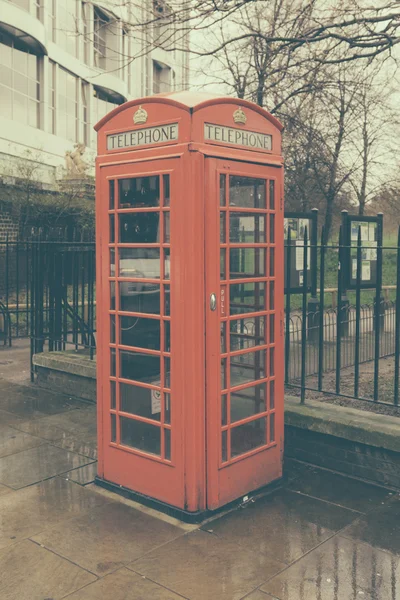 Retro budki telefonicznej Londyn — Zdjęcie stockowe