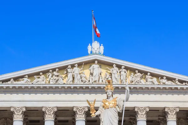 Fachada del Parlamento austriaco con Pallas Atenea — Foto de Stock