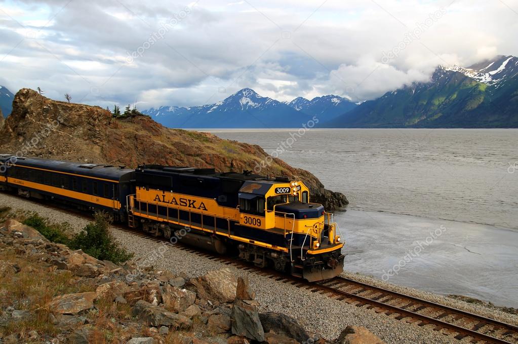 Alaskan train on the Turnagain Arm