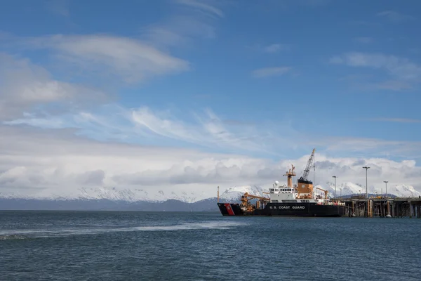 Nave guardacostas en Alaska — Foto de Stock