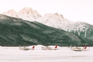 Alaskan airport clipart