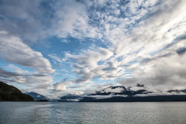 Zuidoost-alaskan zonsopgang — Stockfoto