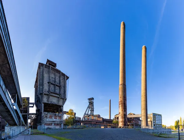 Uma Foto Complexo Industrial Lower Vitkovice Focada Torre Mineração Hlubina — Fotografia de Stock