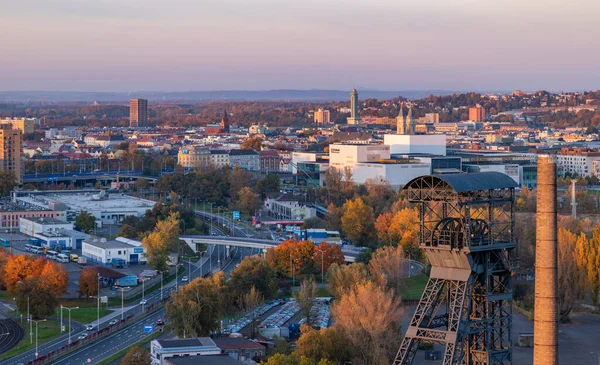 Una Imagen Ostrava Distancia Una Parte Del Complejo Industrial Baja —  Fotos de Stock