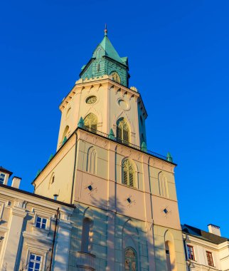 Lublin 'deki Trynitarska Kulesi' nin bir resmi..