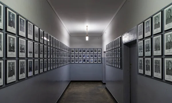 Una Imagen Una Exposición Dentro Del Memorial Museo Auschwitz Que —  Fotos de Stock