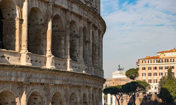 Colosseum Egy Oldalsó Részének Képe — Stock Fotó