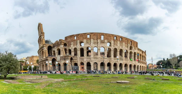 Una Foto Una Protesta Industria Turística Que Celebra Coliseo — Foto de Stock