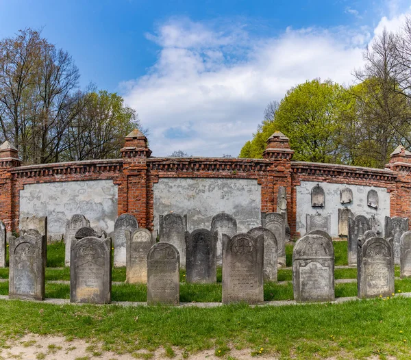 Zdjęcie Nagrobków Cmentarzu Żydowskim Łodzi — Zdjęcie stockowe