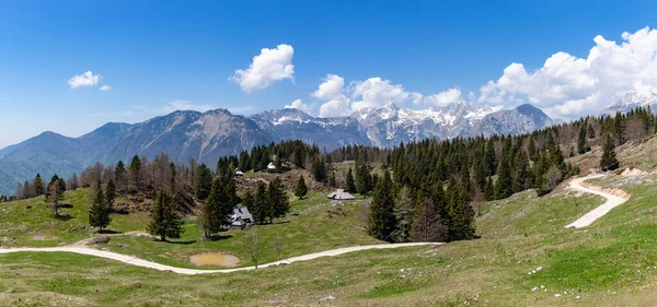 Bild Landskapet Velika Planina Eller Big Pasture Plateau Med Kamnik — Stockfoto