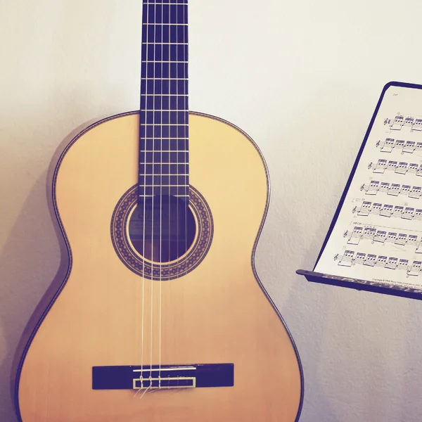 Klasická kytara — Stock fotografie