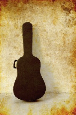 eski gitar çantası