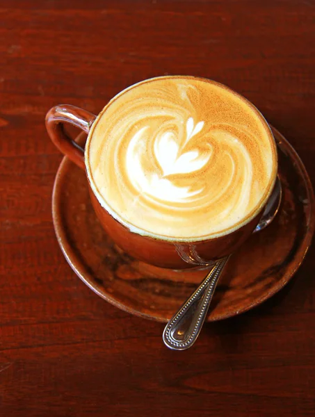 Café com forma de coração — Fotografia de Stock