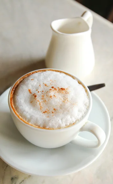 ミルク入りコーヒー — ストック写真