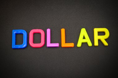 Oyuncak harflerle Doları