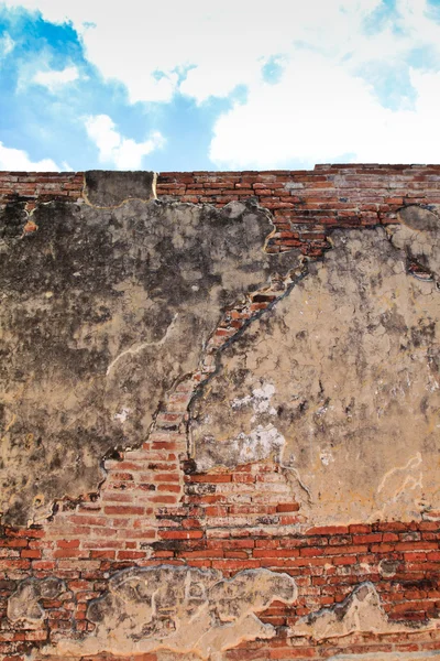 Pared y cielo —  Fotos de Stock