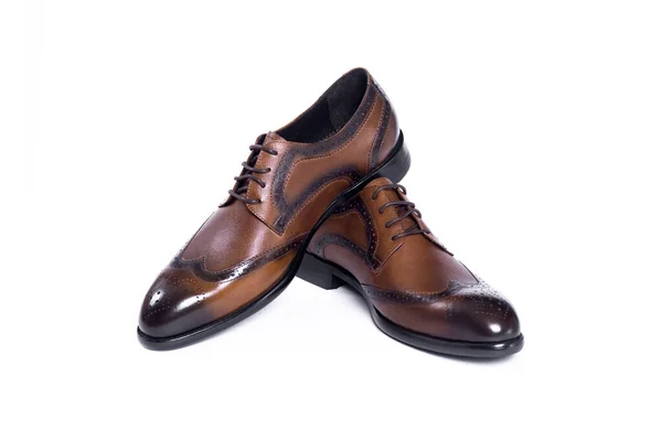 Beyaz Arka Planda Izole Edilmiş Erkek Klasik Kahverengi Deri Ayakkabıları — Stok fotoğraf