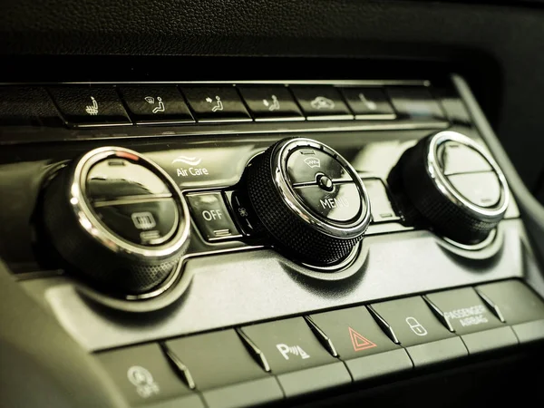 Кнопки Управления Автомобилем Климат Внутри Нового Современного Автомобиля Плита Кондиционер — стоковое фото