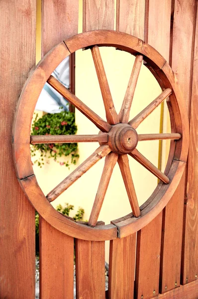 Wagon wheel — Stock Photo, Image