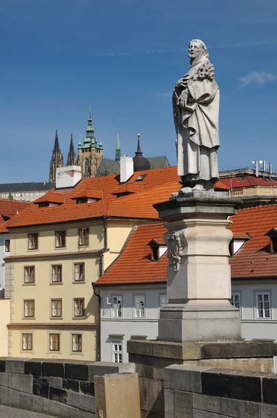 Estatua de San Felipe en el Puente de Carlos en Praga —  Fotos de Stock