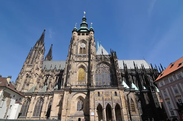 Praag st. Vituskathedraal in hradcany — Stockfoto