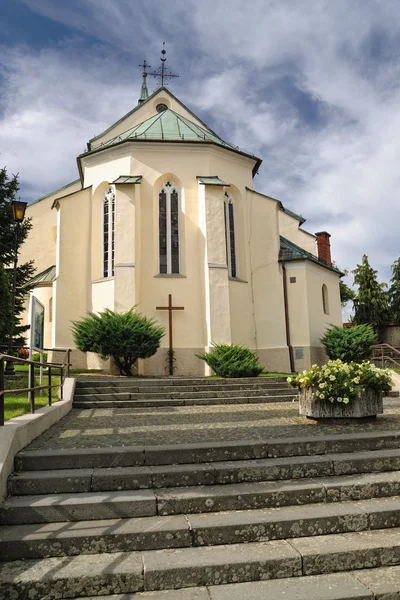 Krupina katolska kyrkan av Jungfru Maria — Stockfoto