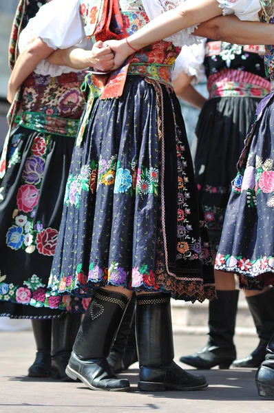 Jupe décorée costume folklorique, Slovaquie — Photo