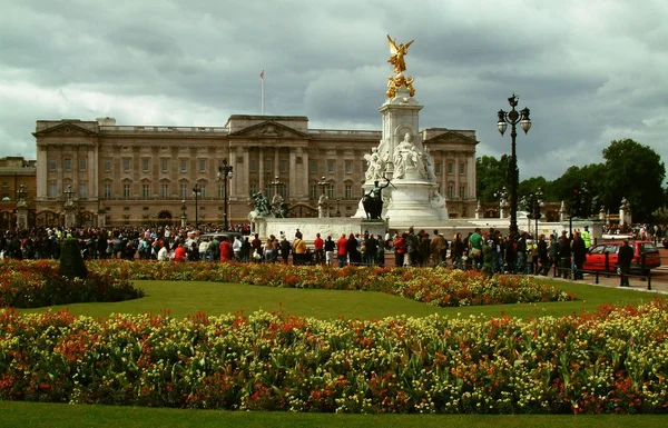 Buckingham palads i london - Stock-foto