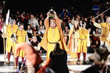 Satranç banska stiavnica 2013 yaşamak