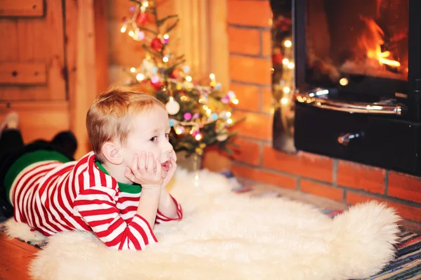 Portrait of short-haired little boy — Stock Photo, Image