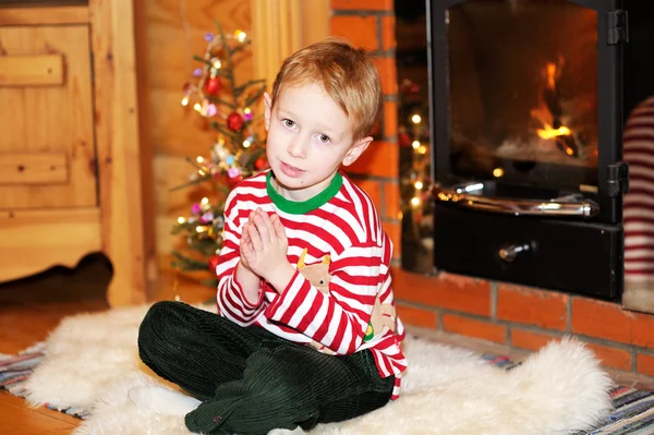 Portrait of short-haired little boy — Stock Photo, Image