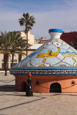 Monument traditional moroccan gastronomic ceramic dish tajine