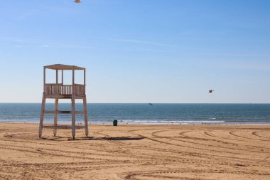 Sahildeki Cankurtaran Kulesi, Fas