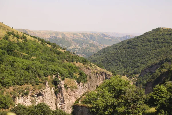 Kanion Pobliżu Miasta Jaskinia Khndzoresk Armenii — Zdjęcie stockowe