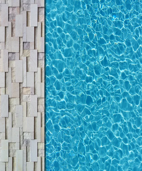 Cool water in swimming pool background — Stock Photo, Image