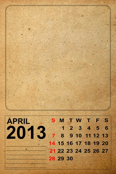 2013-kalendern april på tomma gamla papper — Stockfoto