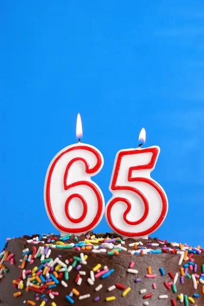 Celebrando sesenta y cinco años — Foto de Stock